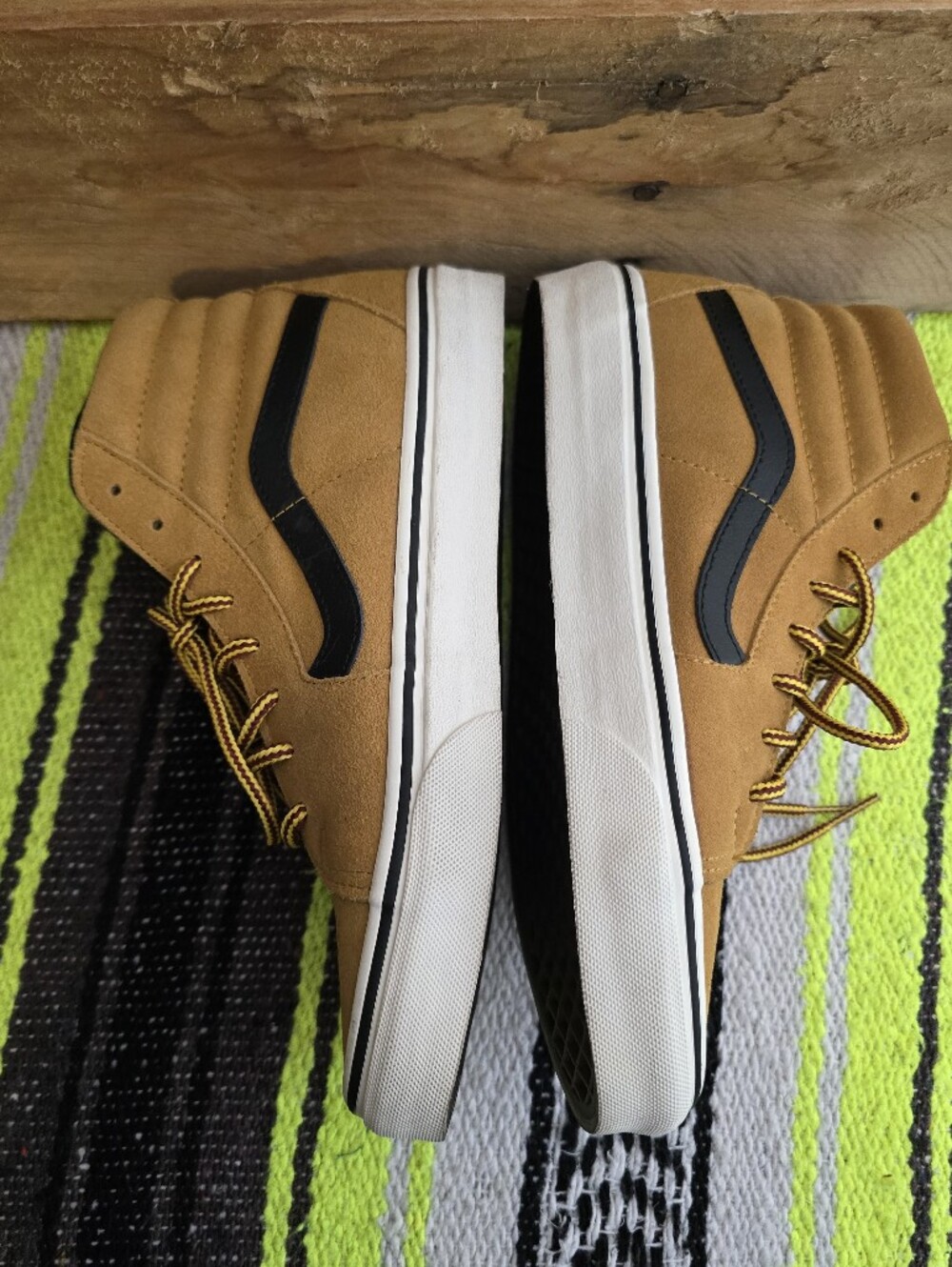Vans Men's Suede High-Top Sneakers in Mustard Tan and Black Size:6.5 - Picture 4 of 8